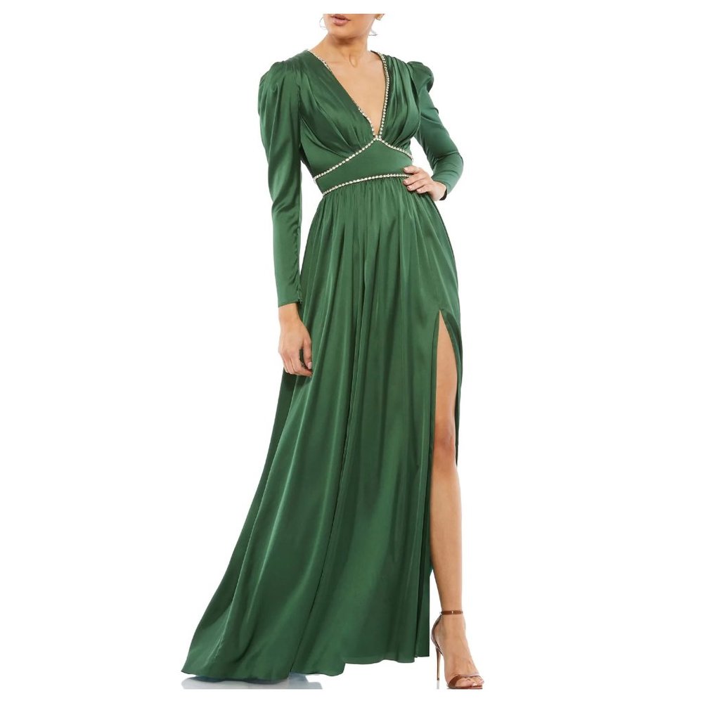 NWT Mac Duggal Satin Puff Shoulder Rhinestone Encrusted Gown Size 8